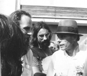 23. Mai – Führung des documenta forums durch die Ausstellung: “Joseph Beuys und seine Initiative für direkte Demokratie”
