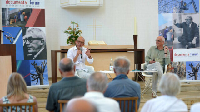 Rückblick auf den Jour fixe mit Prof. Dr. Heinz Bude Im Gespräch über das documenta Institut Prof. Wilfried Sommer im Gespräch mit Prof. Dr. Heinz Bude über die Entwicklung, Aufgaben und Ziele des documenta Instituts.
