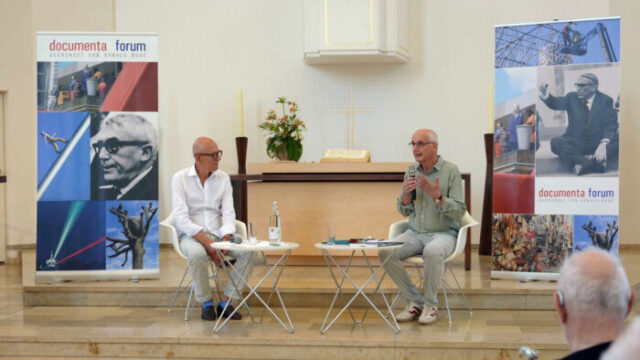 Rückblick auf den Jour fixe mit Prof. Dr. Heinz Bude Prof. Wilfried Sommer moderiert den Abend Der Vorsitzende des documenta forums führte durch das Gespräch und eröffnete verschiedene Perspektiven auf das documenta Institut.