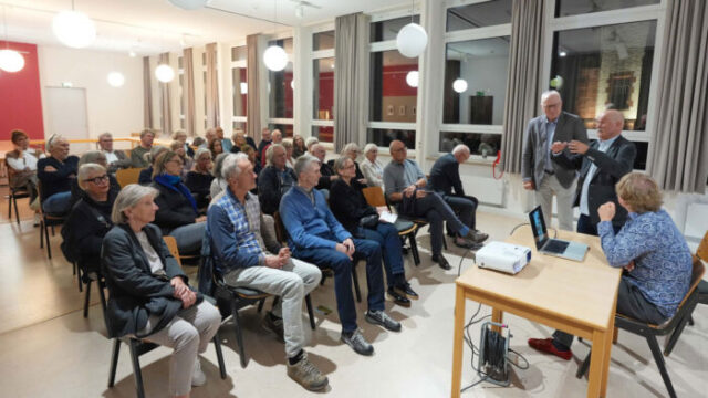 Der gut besuchte Jour fixe bot im Anschluss an den Vortrag Raum für Austausch und Diskussion.